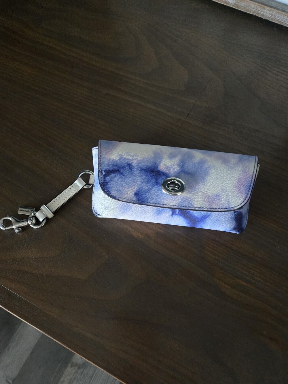 Blue Tie-Dye Leather Sunglasses Case